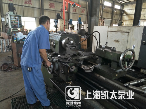 上海凱太泵業(yè)水泵加工現(xiàn)場(chǎng)(6)